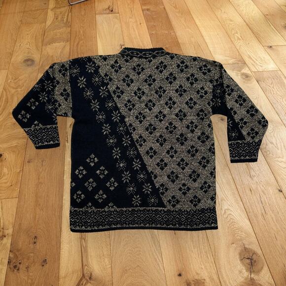 Vintage Trimmings Acrylic Black Gold Metallic Christmas Sweater - Picture 5 of 8